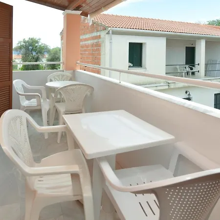 Kavos Double Room Next To The Beach Shared Veranda Kávos
